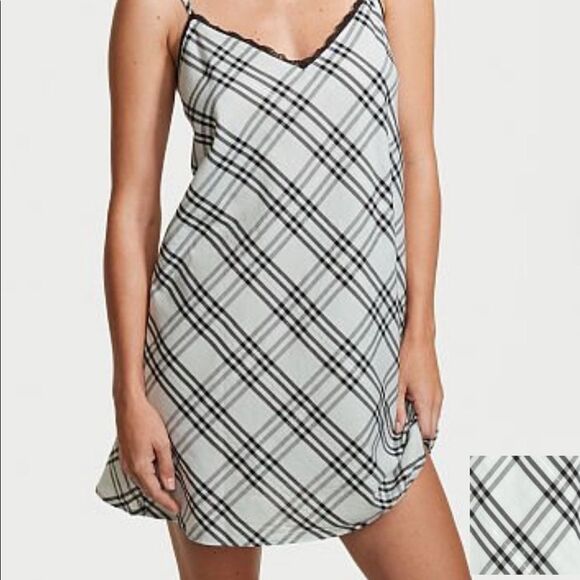 Victoria’s Secret Cotton Sleep Slip - Picture 1 of 1